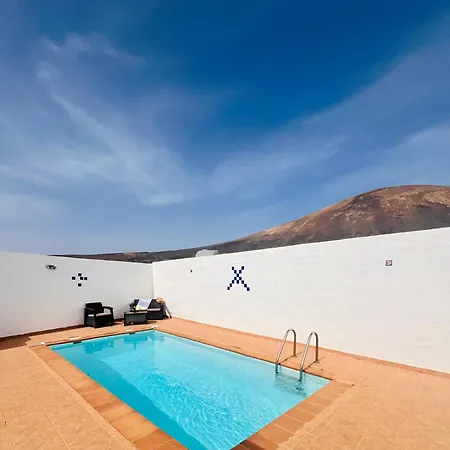 Villa Moon